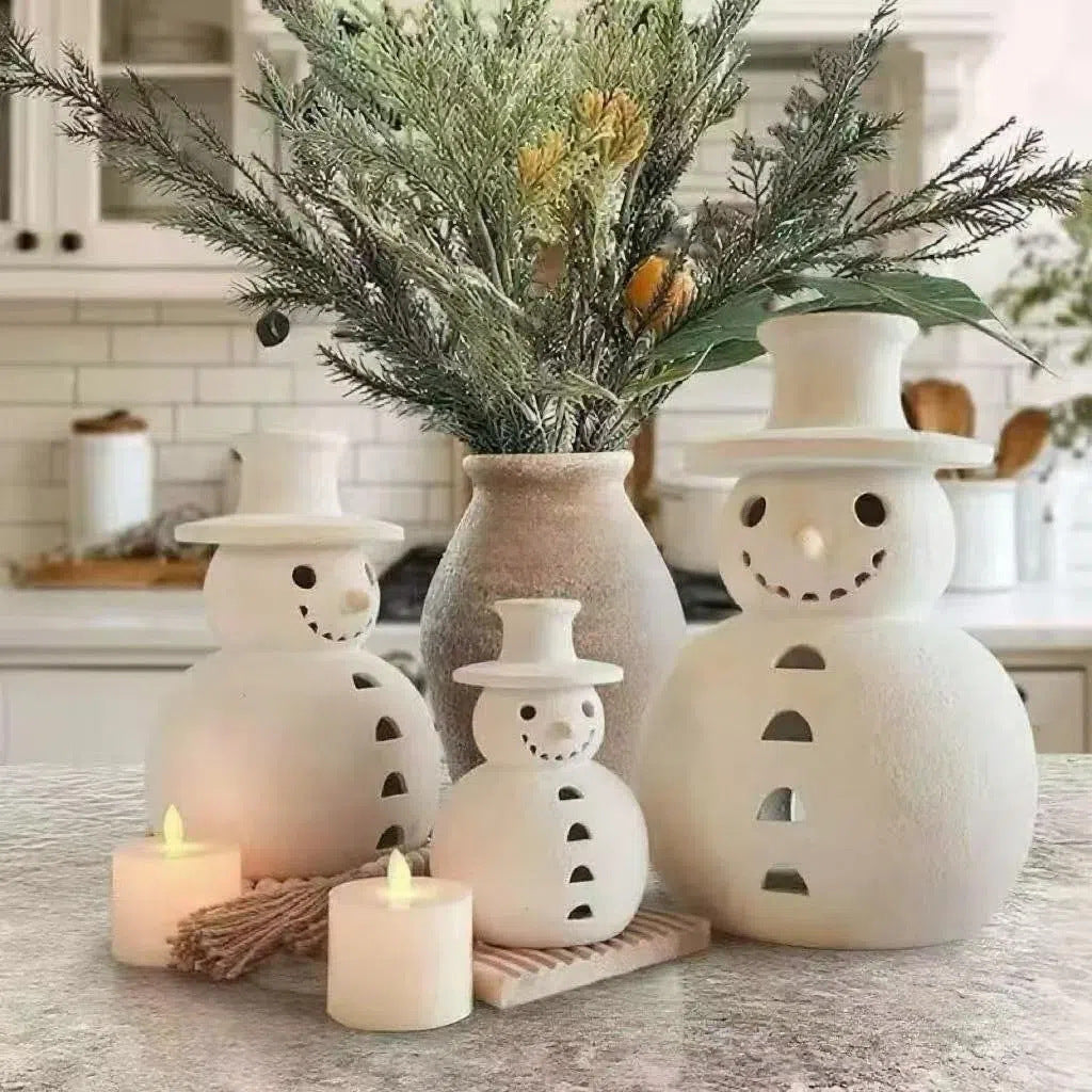 Retro Christmas snowman resin ornament set displayed on a decorated Christmas tree with warm string lights Main image