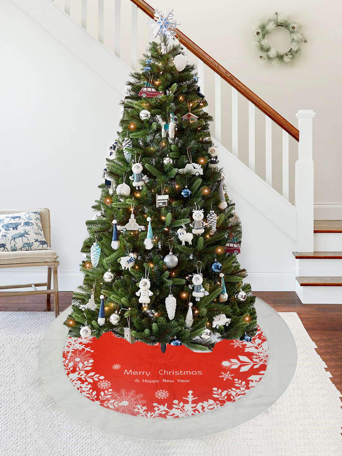 Christmas Tree Skirt Secondary image