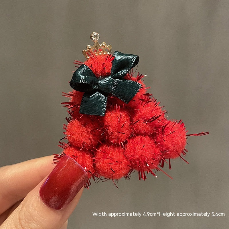 Cloth snowflake decoration brooch for Christmas gifting