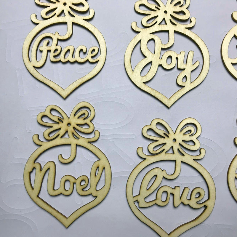 Group of 6 wooden Christmas pendants in OPP bag packaging