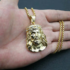 Golden chain and pendant styling demonstration
