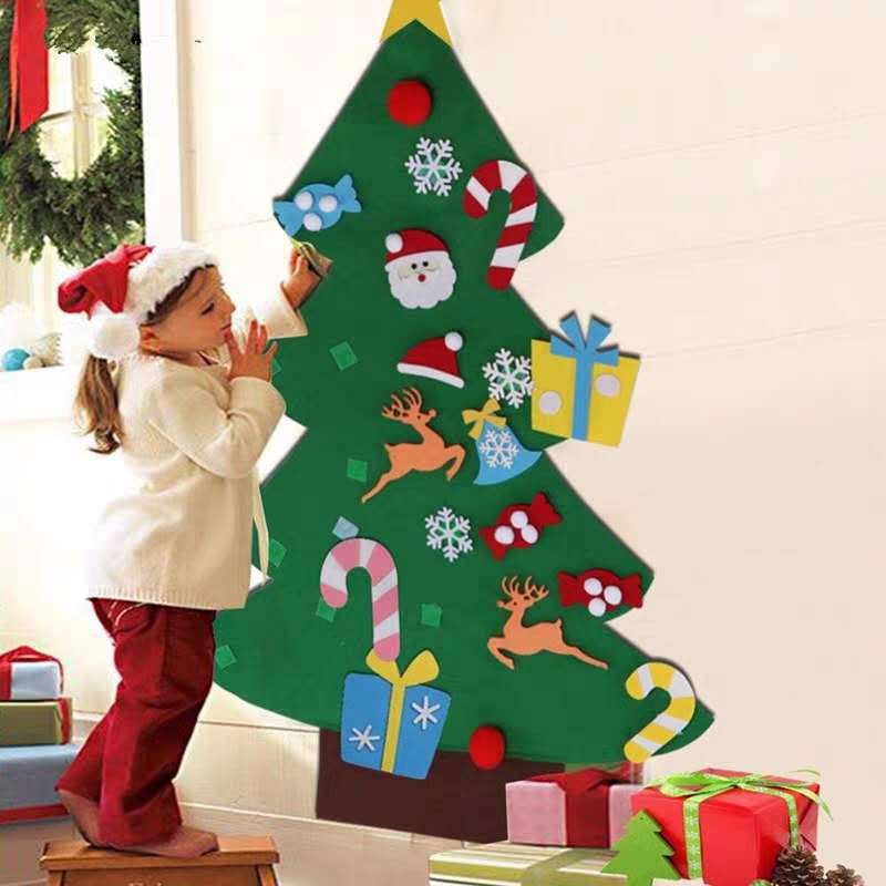 DIY 3D Felt Christmas Tree Kit with 32 felt ornaments for family holiday crafting