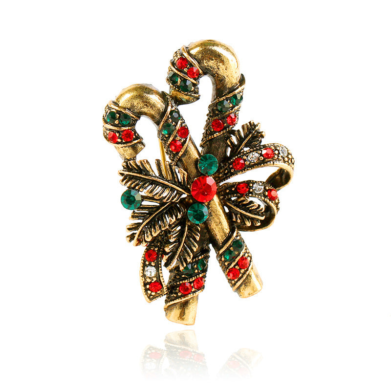 Christmas brooch pin with ancient silver finish and sparkling details
