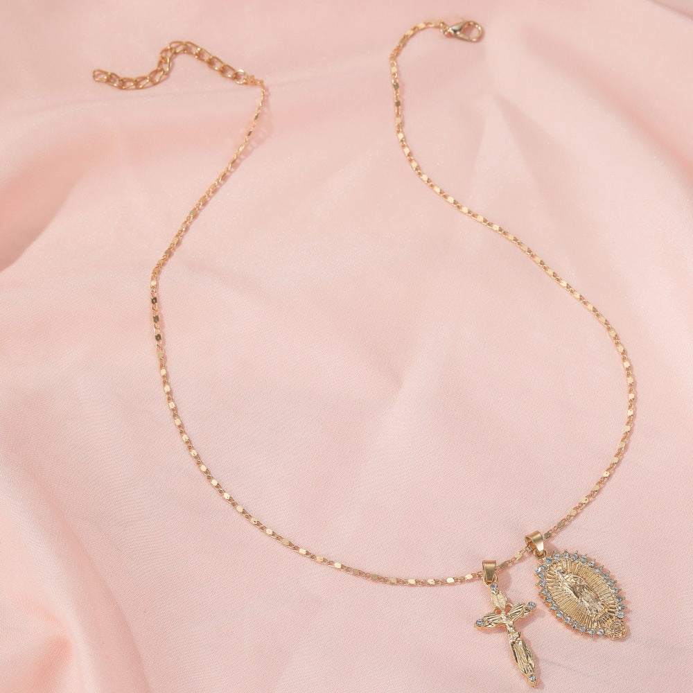 Adjustable religious necklace for women in geometric style
