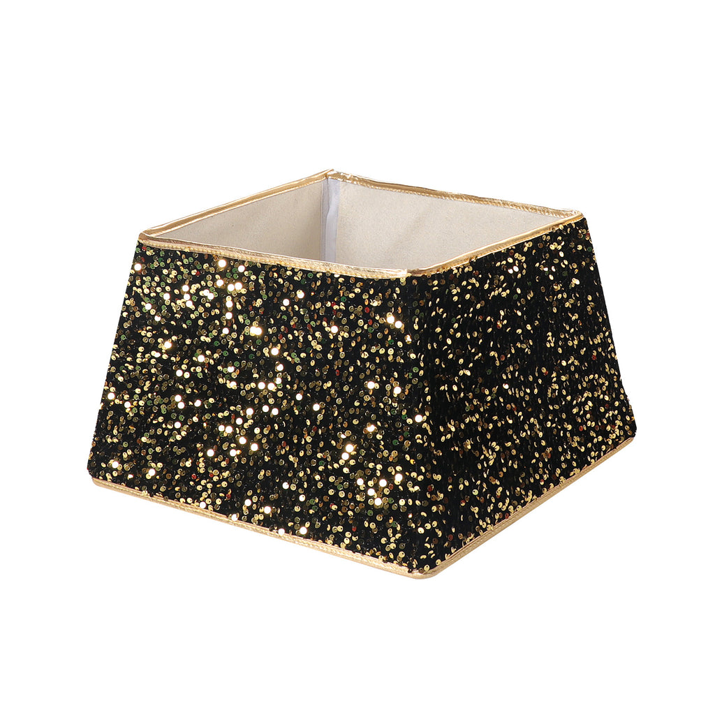 Hexagonal design Christmas tree skirt with sequin detail