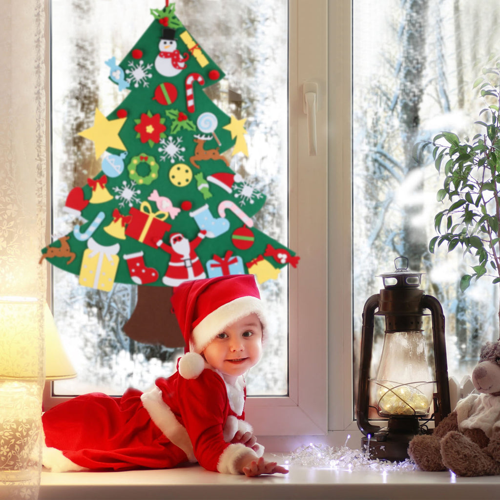 Toddler friendly felt Christmas tree ornaments with safe non-toxic materials