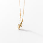 Adjustable length chain necklace styling