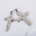 Stylish men's cross pendant necklace suitable for everyday Christian wear