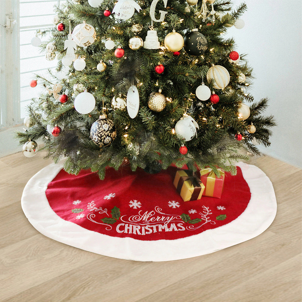 American country Christmas tree skirt with soft flannel material