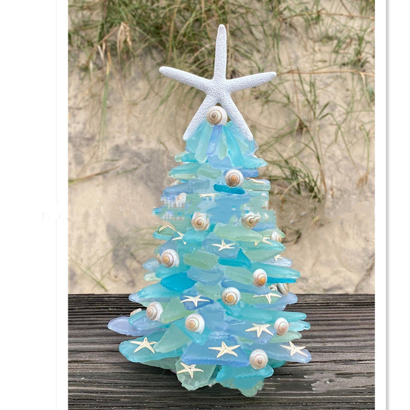 Personalizable blue Christmas tree piece ready for shells and pearls accents