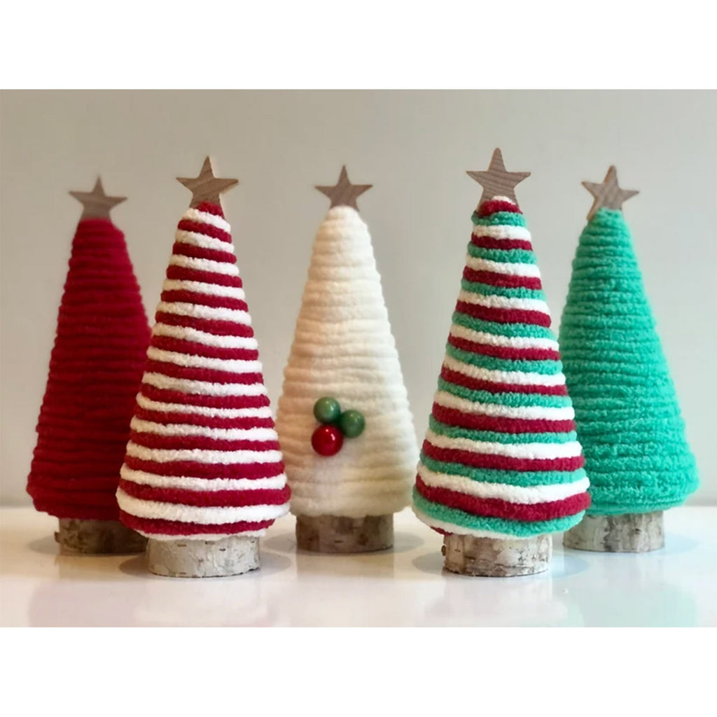 Red and white cotton thread mini tree decoration for Christmas display