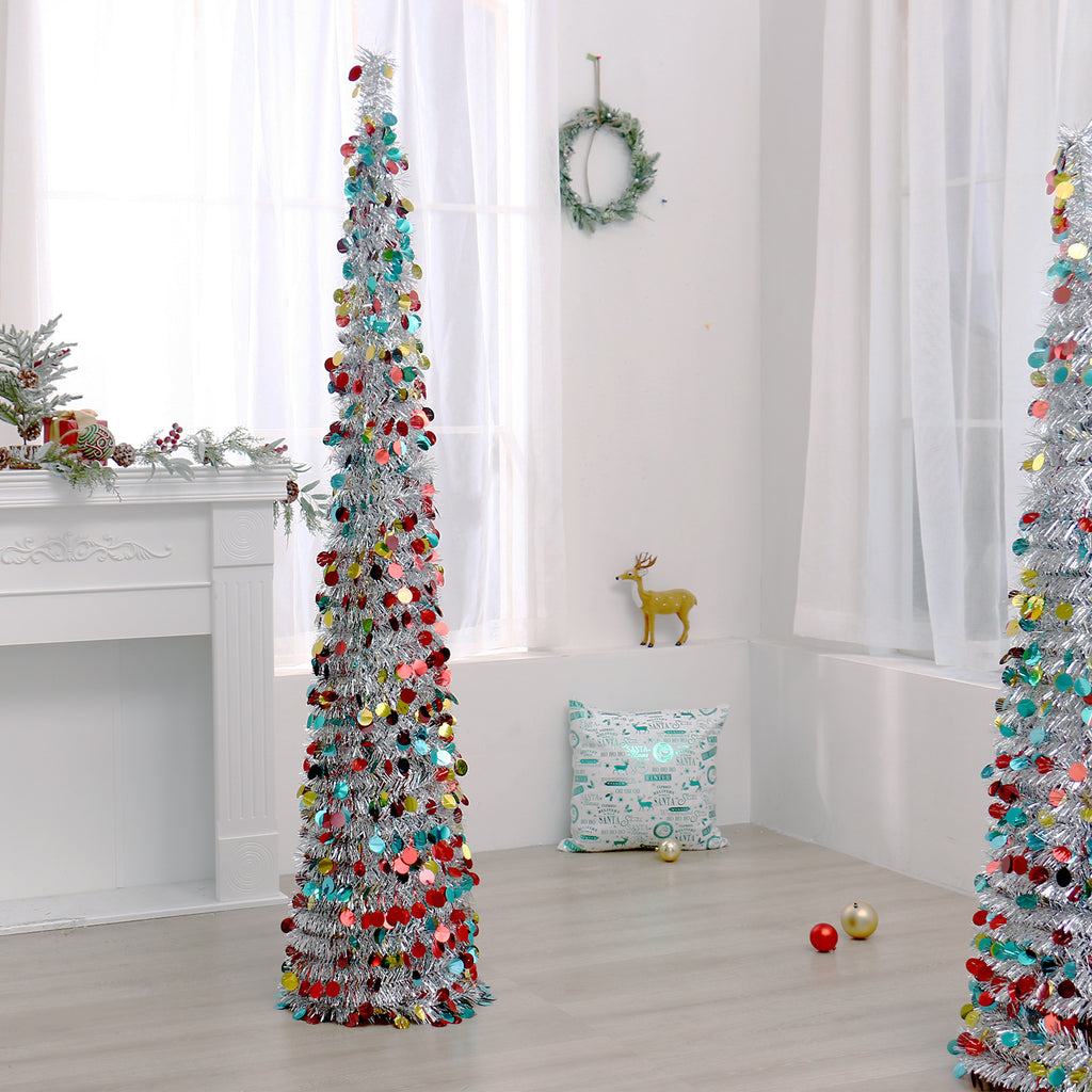 Compact folded Christmas tree illustration showing space-saving design