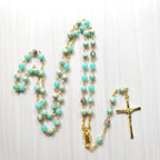 Simple Christian cross necklace suitable for all occasions
