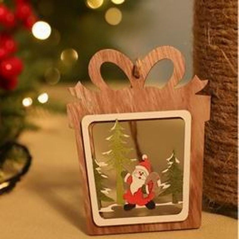 Rustic wooden holiday pendants display