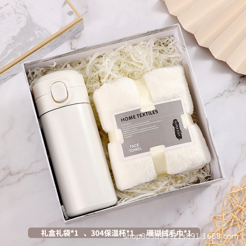 Elegant ceramic business partner gift set on wooden table - faith