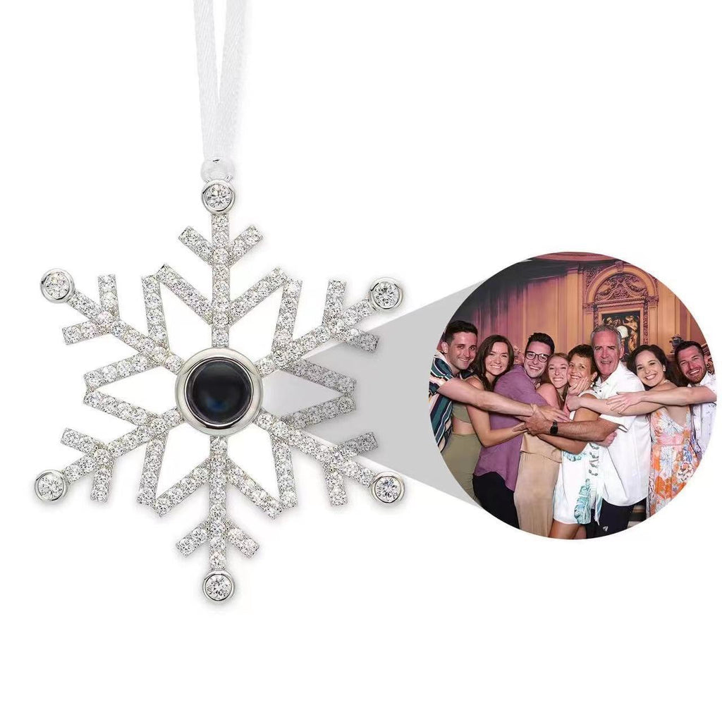 Rose gold snowflake projection necklace gift presentation