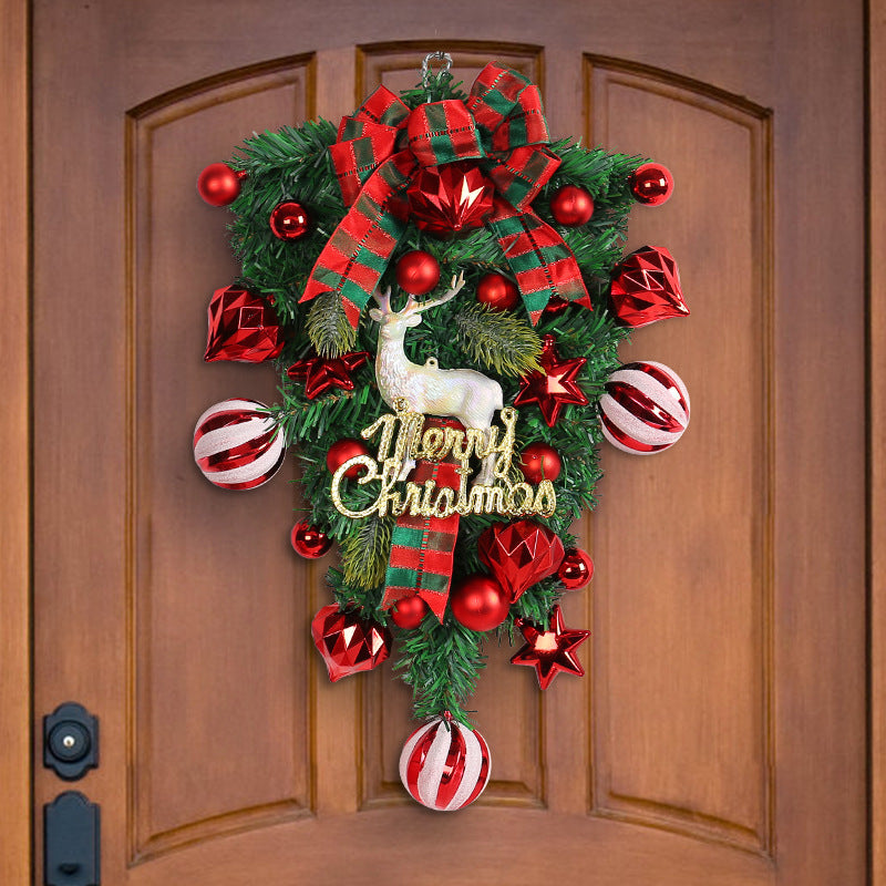 American style upside down tree garland close-up - Christian Holiday Decor