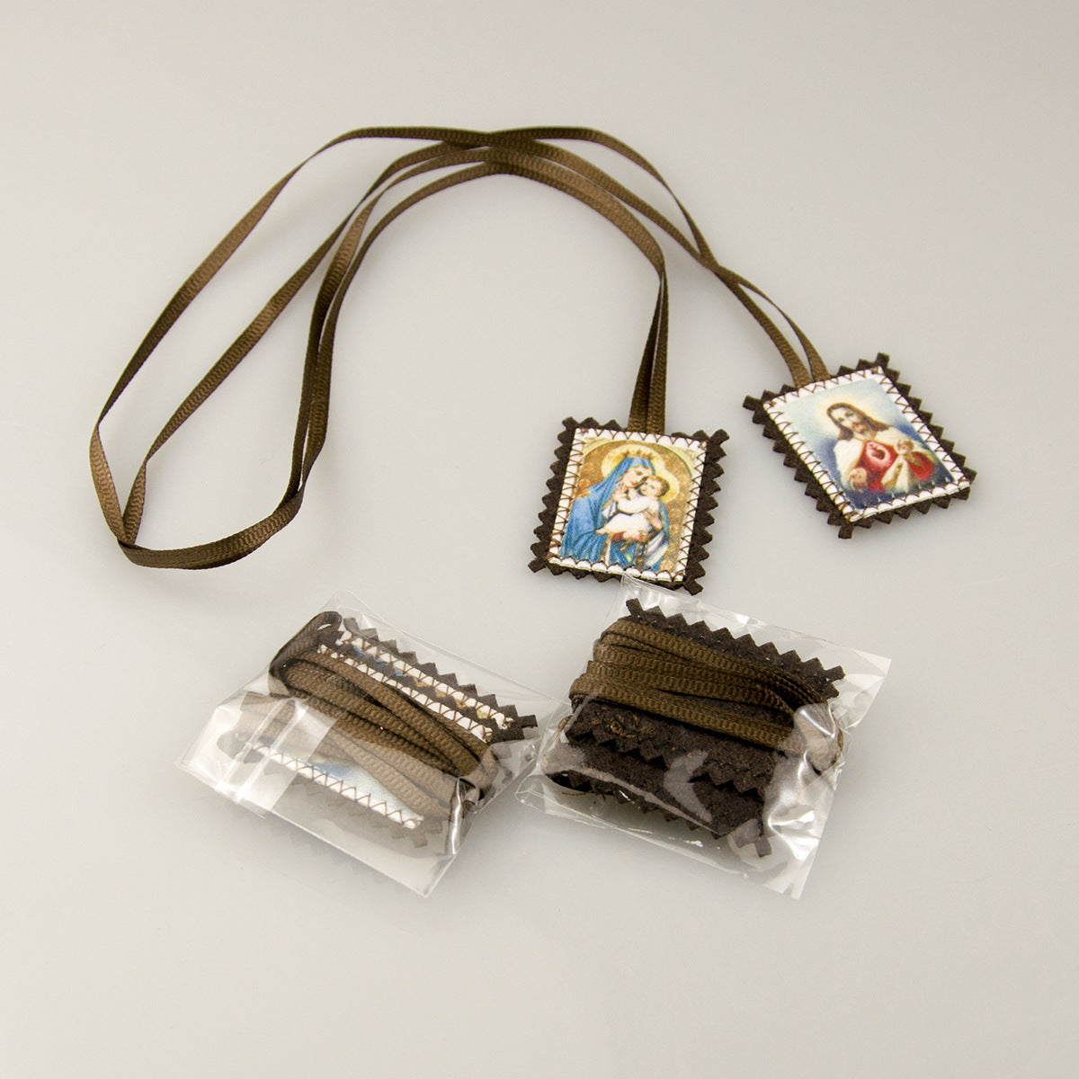 Retro cloth pendant displayed flat against a colored background