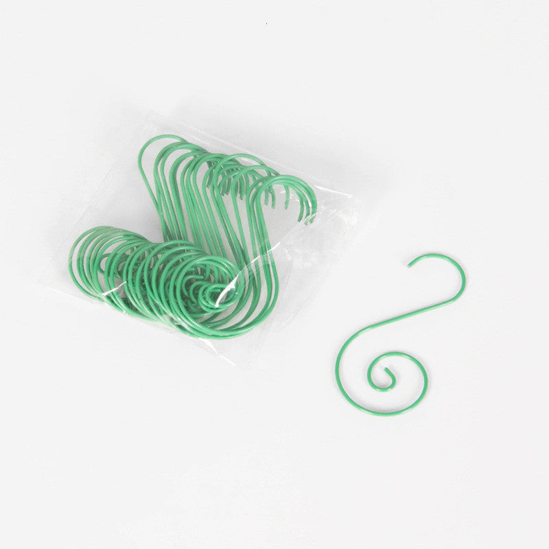 Gold colored ornament hooks for Christmas tree decorating