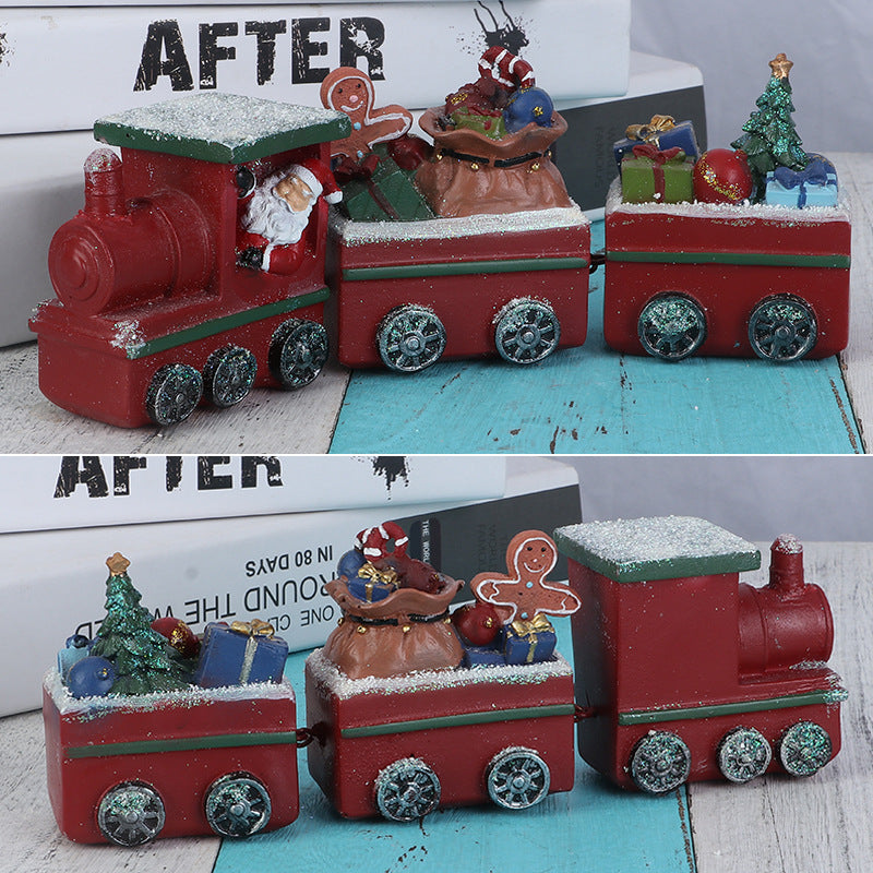 Festive gingerbread train resin craft detail view