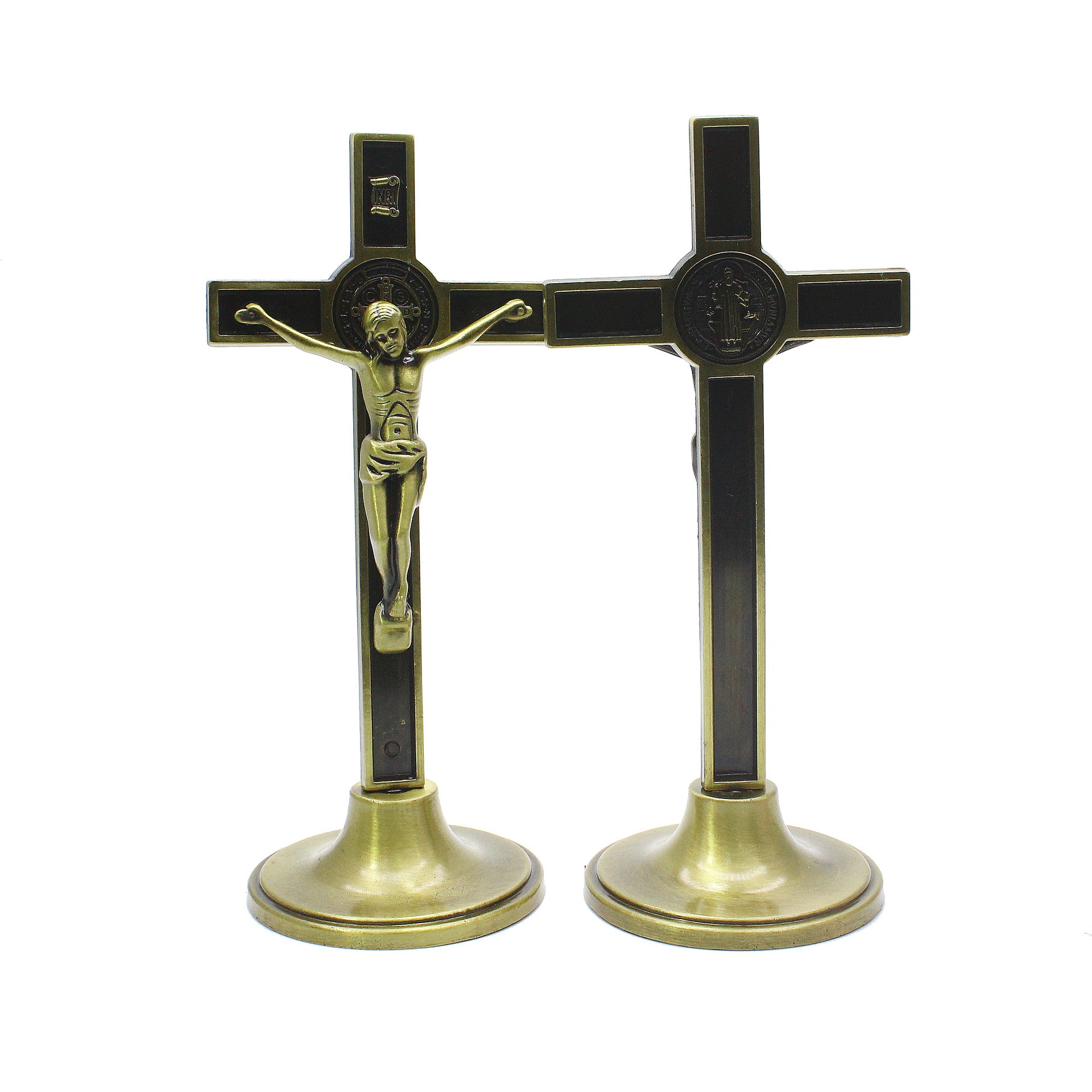 Electroplated zinc alloy cross figure with Jesus for home decor