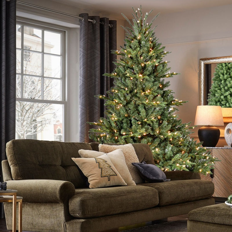 Christmas tree base and trunk construction detail