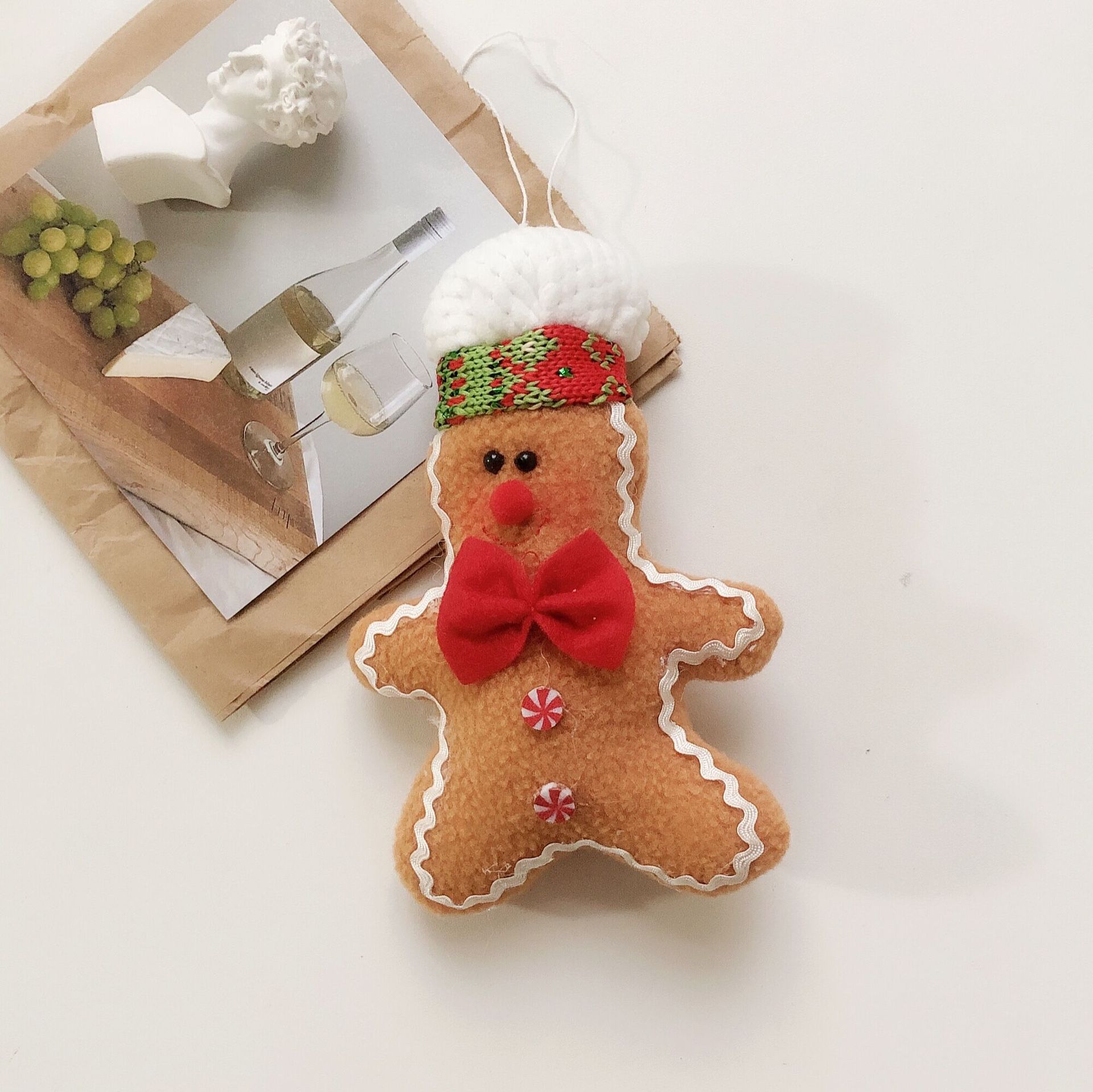 Set of Christmas biscuit man plush ornaments with bows