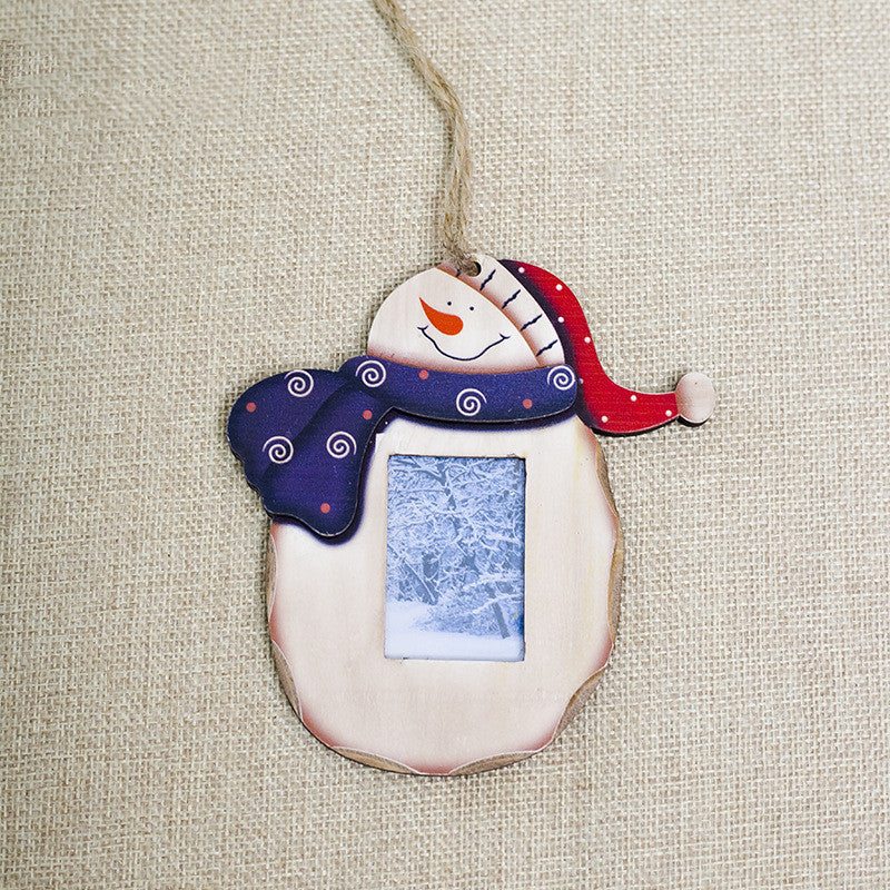 Festive wooden pendant photo frame for Christmas tree or wall display