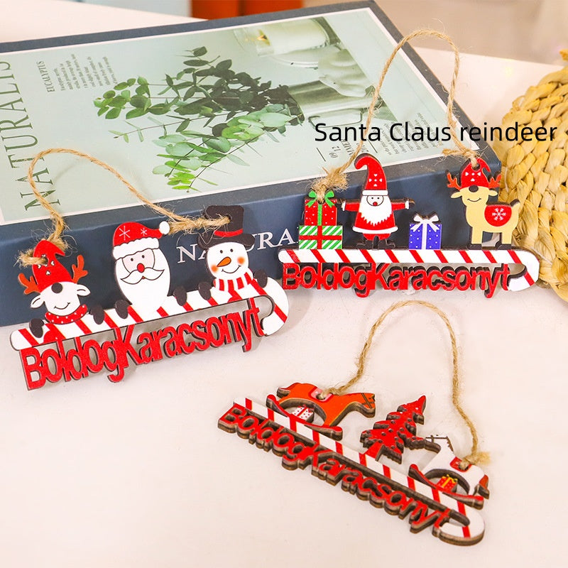 Natural wood pendant ornament for festive holiday home decor