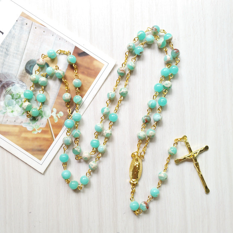 Alloy cross pendant necklace featuring clean geometric design