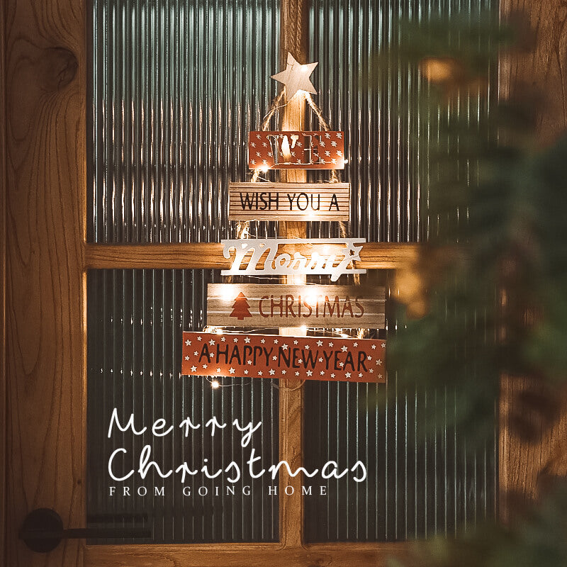 Set of English blessing wooden wall decorations for Christmas display