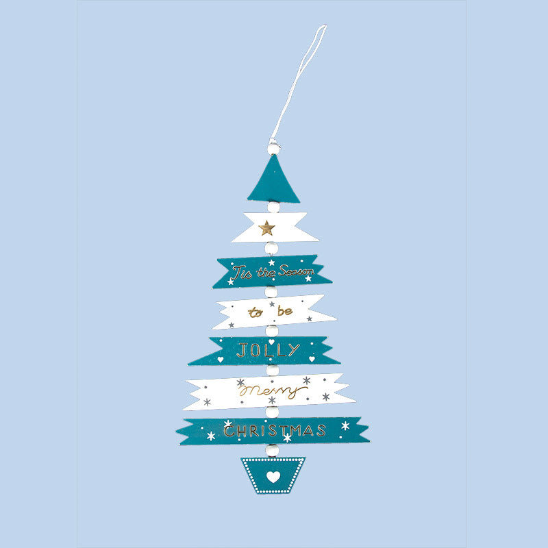 Natural and painted wooden Christmas tree pendant set